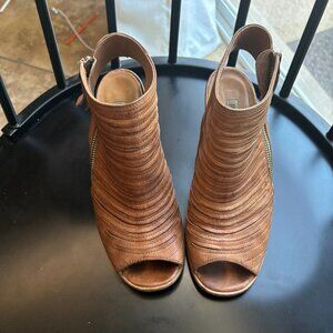 Brown Paul Green Cayanne Peep Toe Sandal